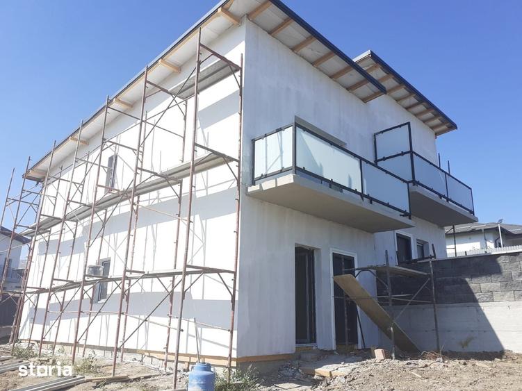 Casă cu 3 camere cu Teren 300 Mp în Valea Lupului