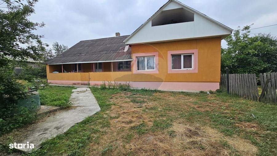 Casă cu 4 camere în Udești