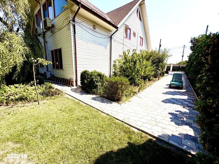 Casă cu 4 camere în Central