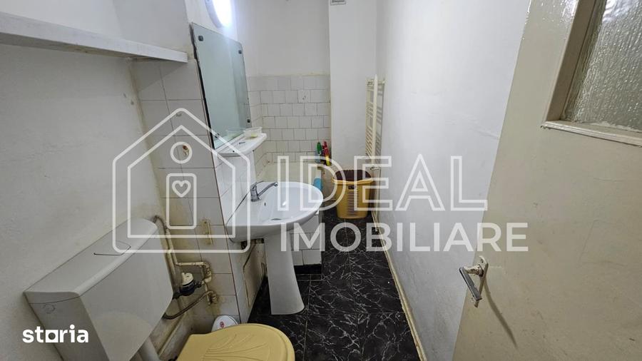 Apartament cu 2 camere, mobilat în Valea Aurie