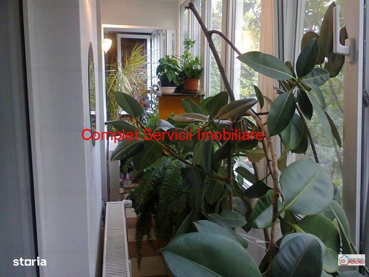 Apartament cu 2 camere în Drumul Taberei — fotografia 1
