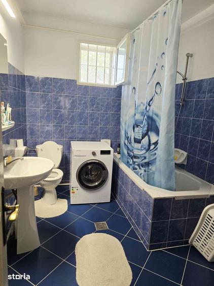 Casă cu 4 camere cu Teren 1000 Mp în Smârdan