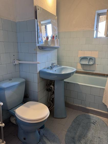 Apartament cu 3 camere decomandat în Lenin Sud