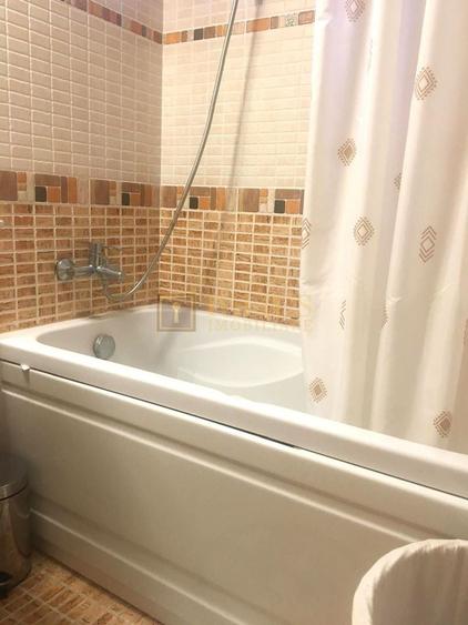 Apartament cu 2 camere decomandat, mobilat în Central