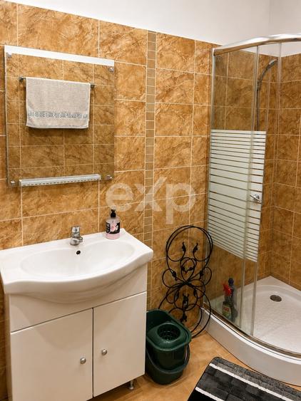 Apartament cu 2 camere nedecomandat, mobilat în Câmpina