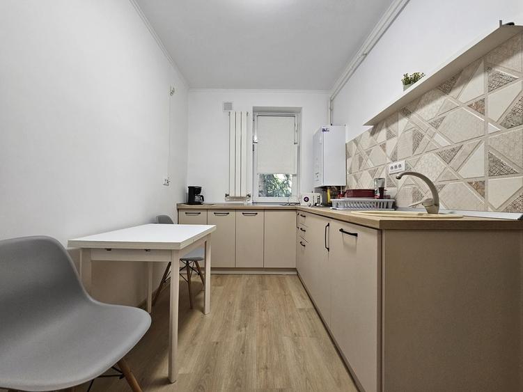 Apartament de închiriat 2 camere City Park Mall etaj 1 - 4