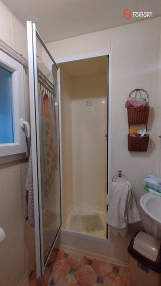 Casă individuală cu 3 camere cu Canalizare în Săcălaz