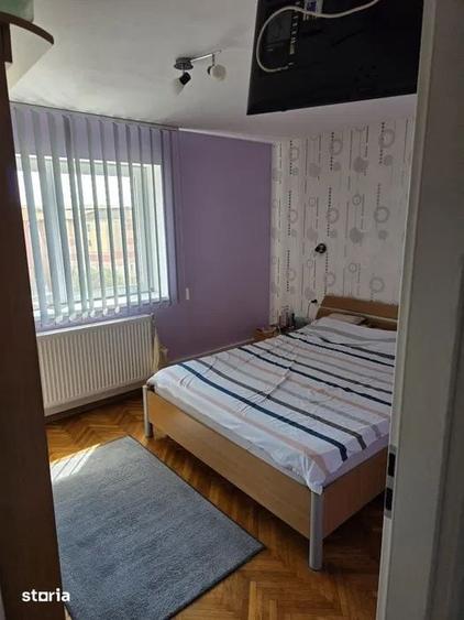 Apartament 3 camere, 62 mp Craiovita Noua - 8