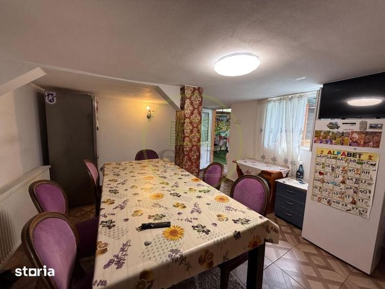 Casă cu 6 camere cu Teren 264 Mp în Central