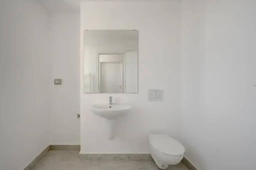 Apartament cu 3 camere decomandat în Nord