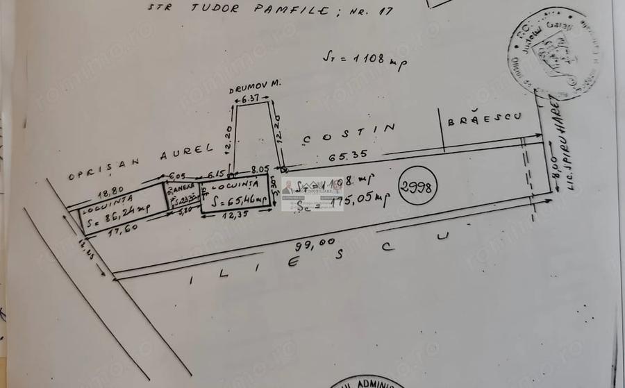 Casă cu Teren 1108 Mp în Sud