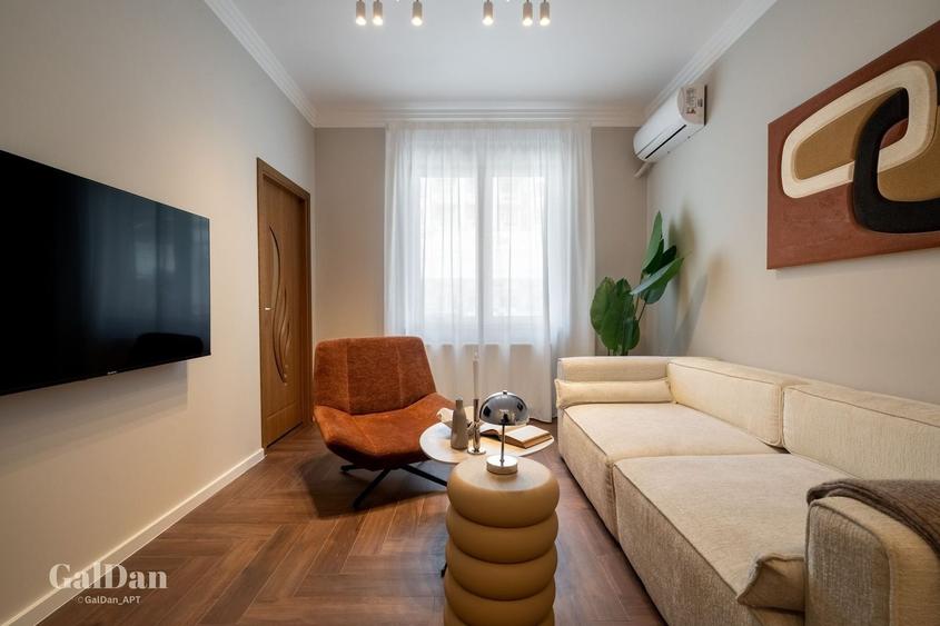 Apartament cu 3 camere, mobilat în Universitate