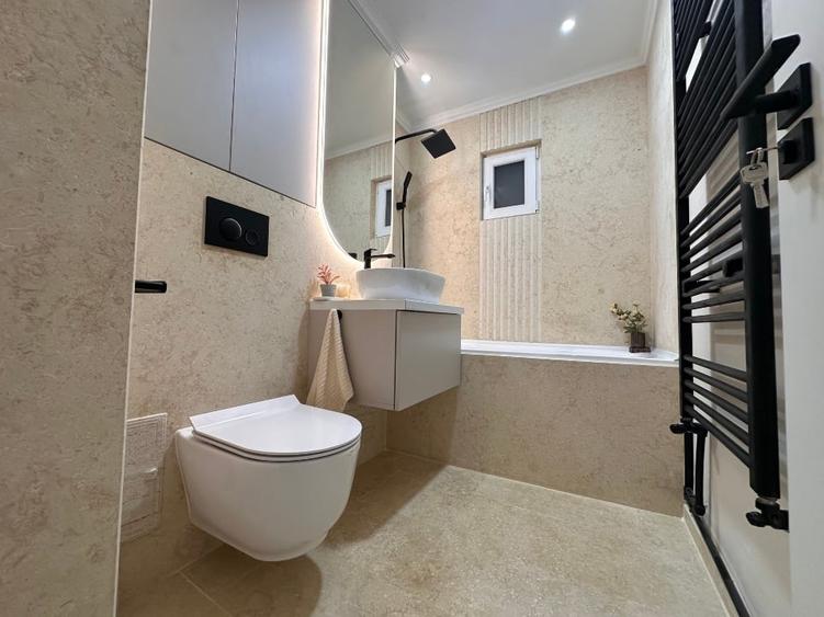 Apartament cu 2 camere semidecomandat, mobilat în Calea București