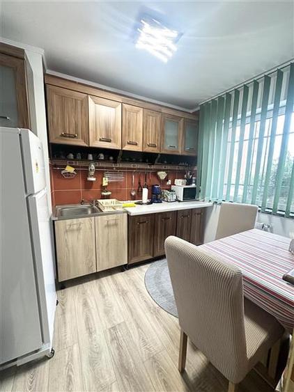 Apartament cu 2 camere decomandat, mobilat în Energia