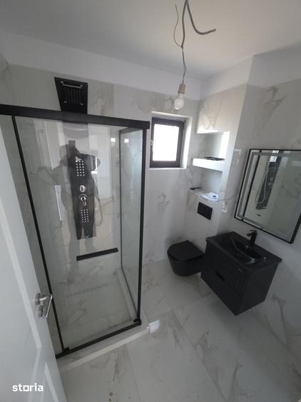 Casă cu 4 camere cu Teren 400 Mp în Clinceni