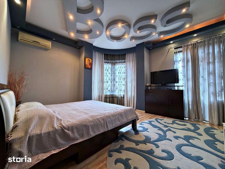 Casă cu 8 camere cu Teren 471 Mp în Centrul Civic