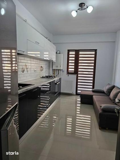 Apartament cu 2 camere decomandat, mobilat în Central