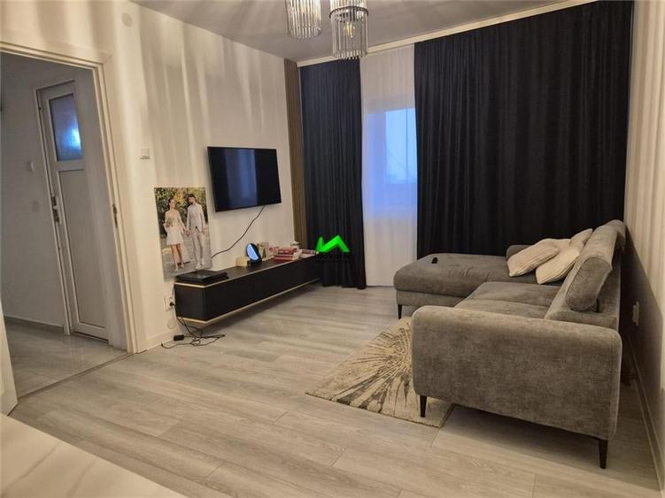 Apartament 2 camere de vanzare Sibiu Zona Vasile Aaron - 1