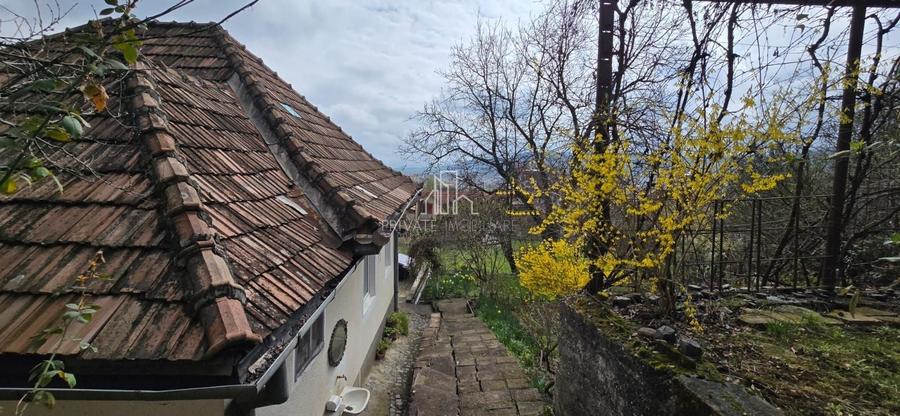 Casă individuală cu 2 camere cu Canalizare în Nord