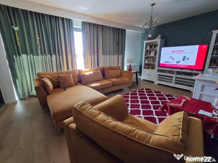 Apartament cu 3 camere decomandat în Central