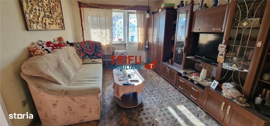 Apartament cu 2 camere decomandat în Cetate