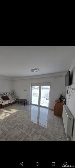 Casă cu 5 camere cu Teren 300 Mp în Central