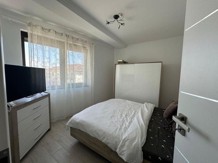 Apartament cu 3 camere în Giroc