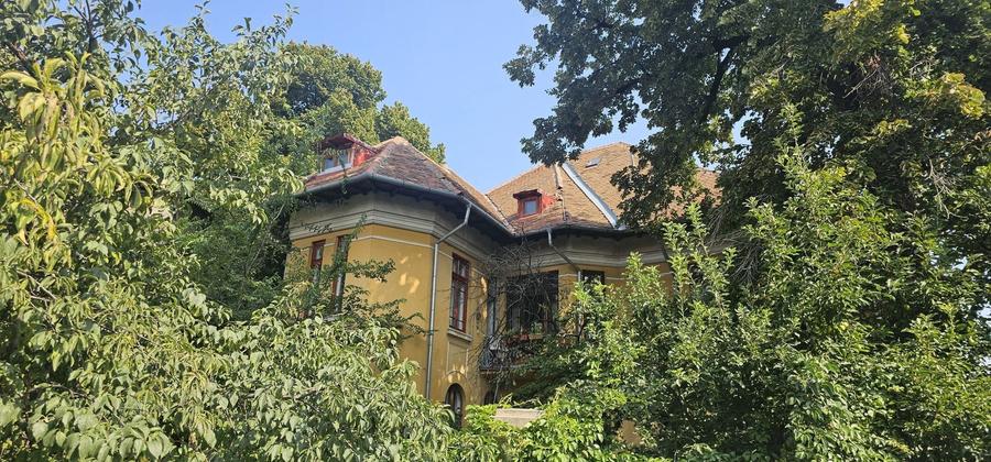 Apartament cu 6 camere în Cotroceni