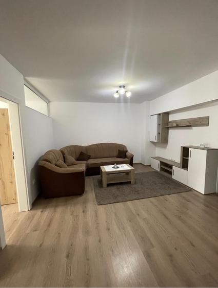 Apartament cu 2 camere decomandat în Mărăști