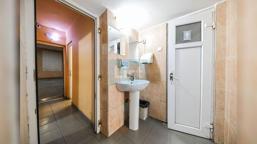 Spațiu comercial, de 230 mp, în Mărăști