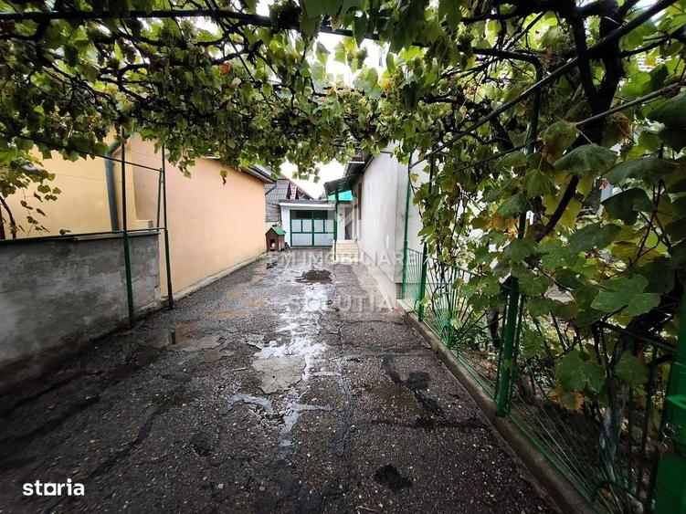 Casă cu 3 camere cu Teren 255 Mp în Central