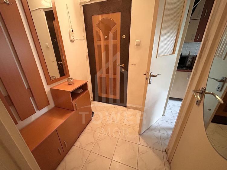 Apartament cu 2 camere semidecomandat, mobilat în Hipodrom 3