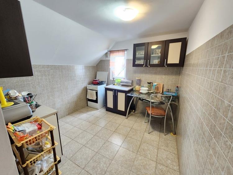 Casă individuală cu 7 camere cu Garaj în Biled