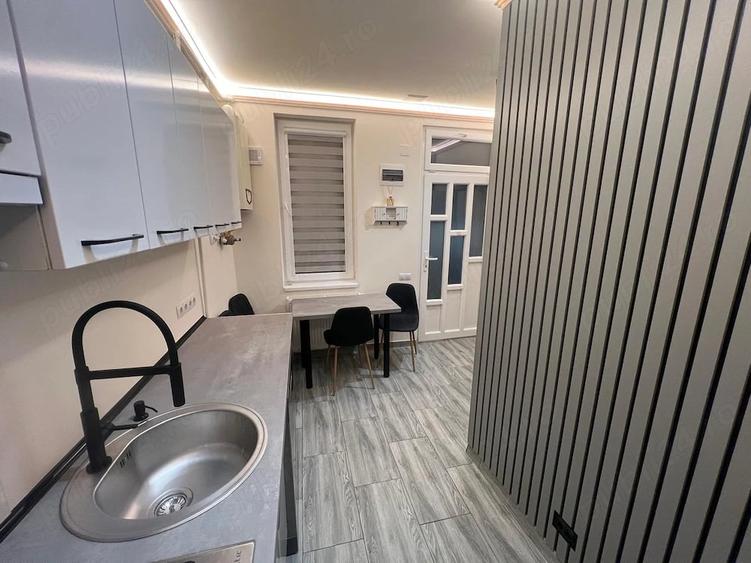 Casă cu Teren 50 Mp în Central