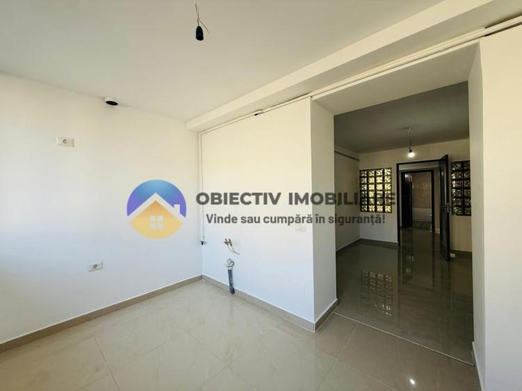Apartament cu 4 camere decomandat în Dărmănești