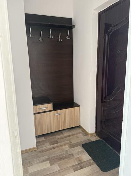 Garsonieră decomandată în Hipodrom