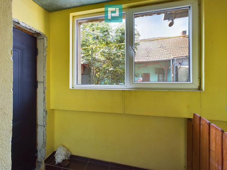 Apartament cu 2 camere de vanzare in zona Gradi?te - 1