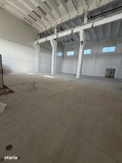 Spațiu comercial, de 750 mp, în Șerbănești