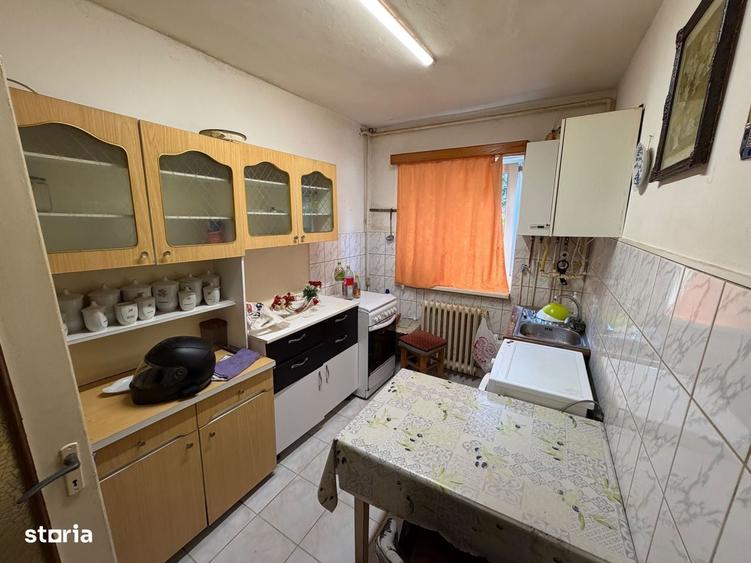 Apartament 2 camere, parter - zona Cetate - 5