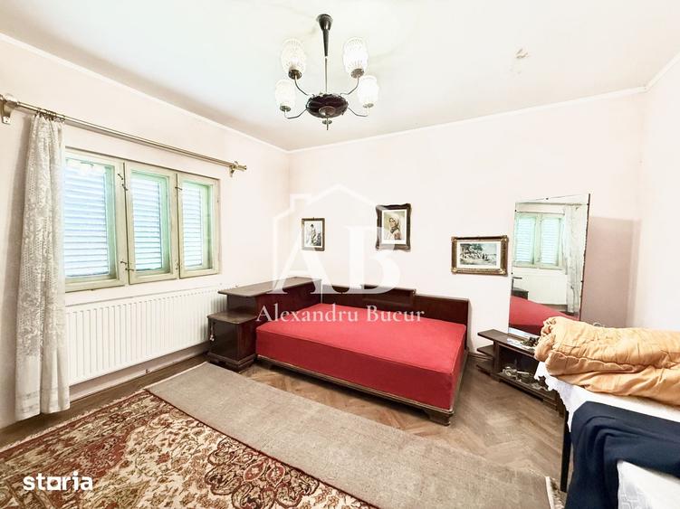 Casă cu 4 camere cu Teren 861 Mp în Central