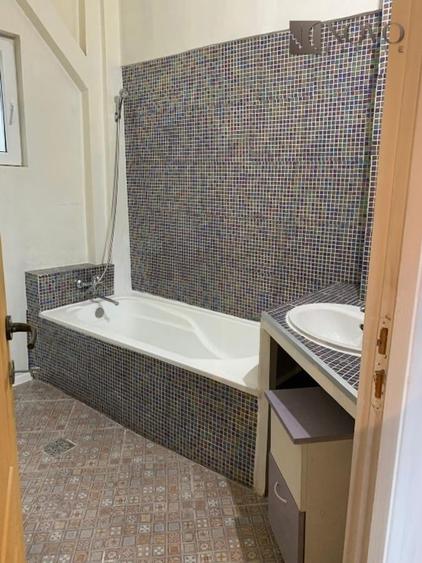 Apartament cu 3 camere decomandat, mobilat în Dacia