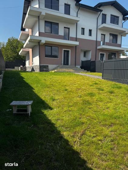 Casă cu 5 camere cu Teren 234 Mp în Central