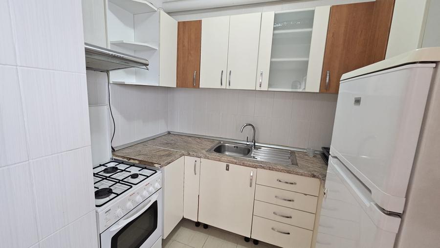 Apartament cu 2 camere semidecomandat în Vitan Mall