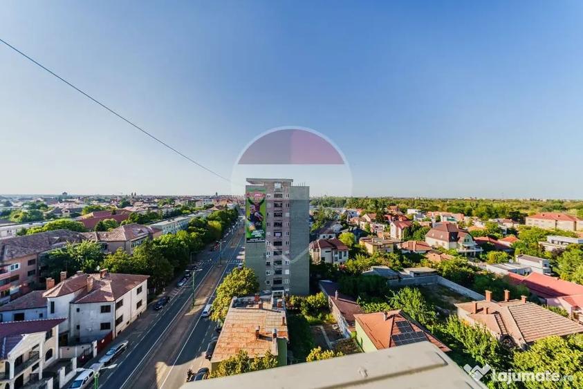 Apartament cu 2 camere decomandat în Romanilor