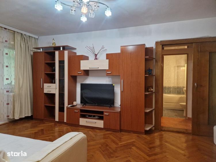 EXCLUSIV - CAFROM IMOBILIARE - NORD Apartament 2 Camere de Vanzare - 3