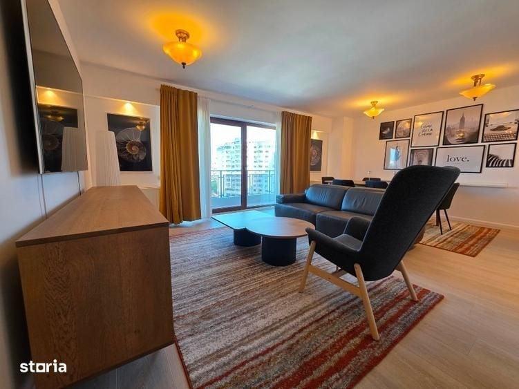 Apartament cu 4 camere în Decebal