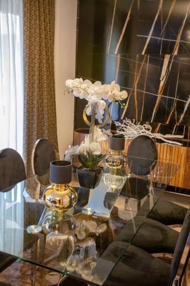 Apartament cu 4 camere decomandat, mobilat în Herăstrău