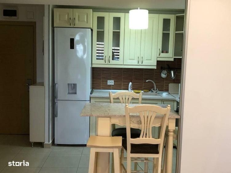 Apartament cu 2 camere în Văcăresti