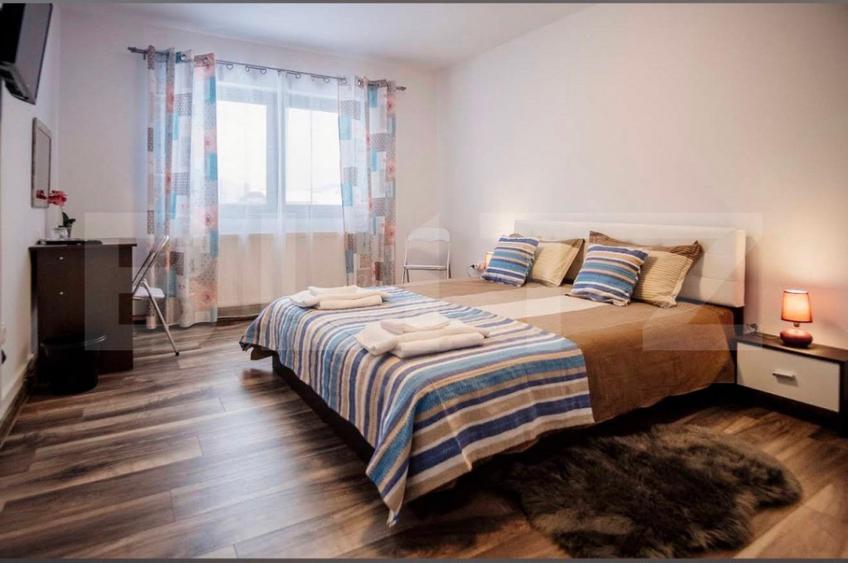 Casă cu 5 camere cu Teren 1349 Mp în Central
