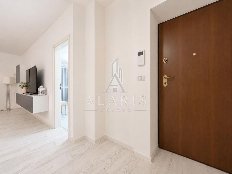 Apartament cu 3 camere semidecomandat, mobilat în Soarelui